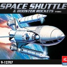 ACADEMY 1/288 SPACE SHUTTLE WITH BOOSTER ROCKETS